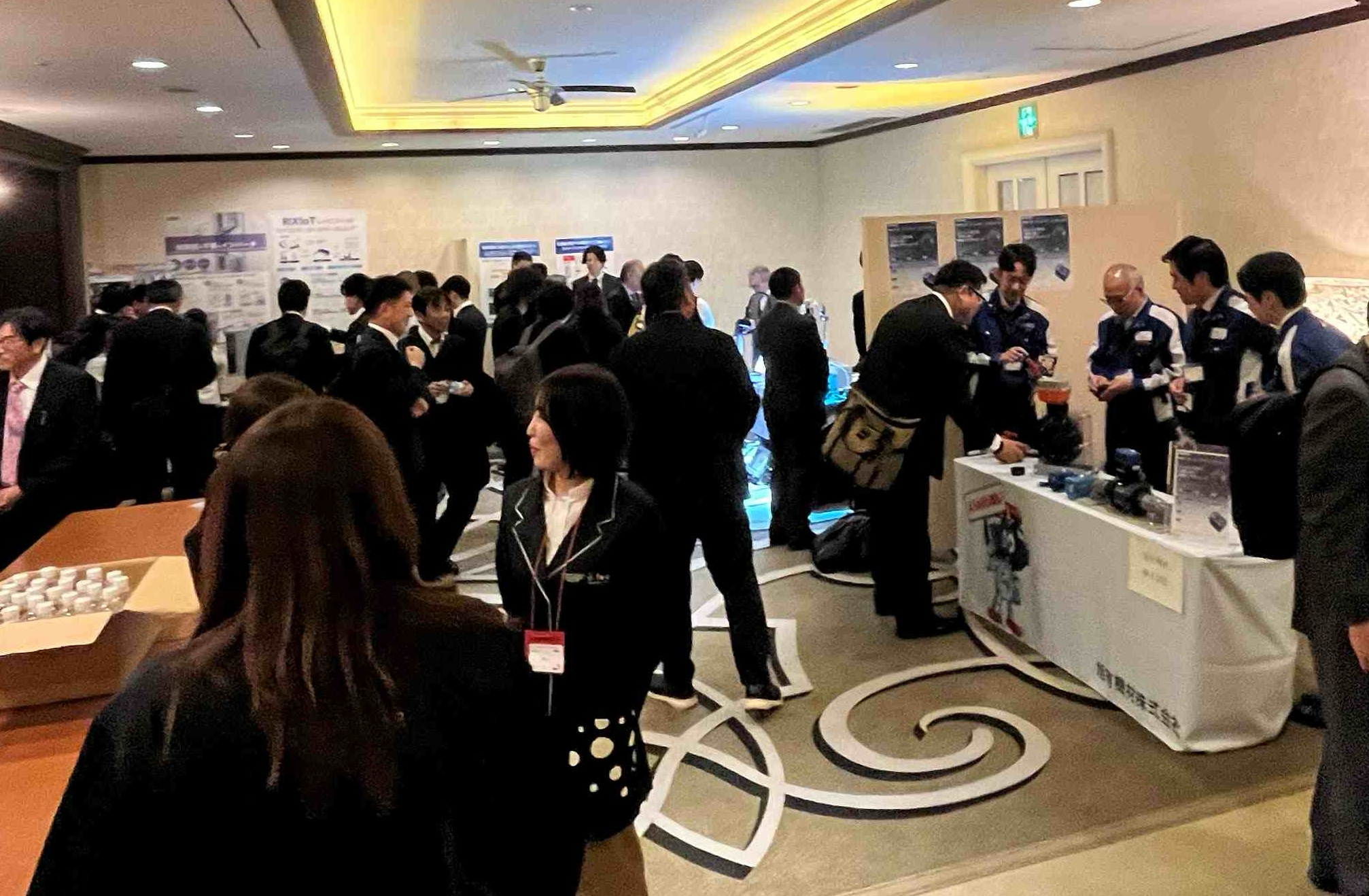 2025年度設備会議/開催：AQUARIUM×ART átoa